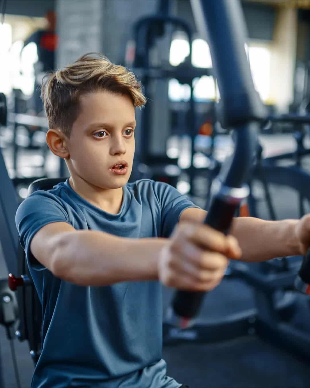 Off-Season Strength & Conditioning for High-Impact Contact Sports: A Guide